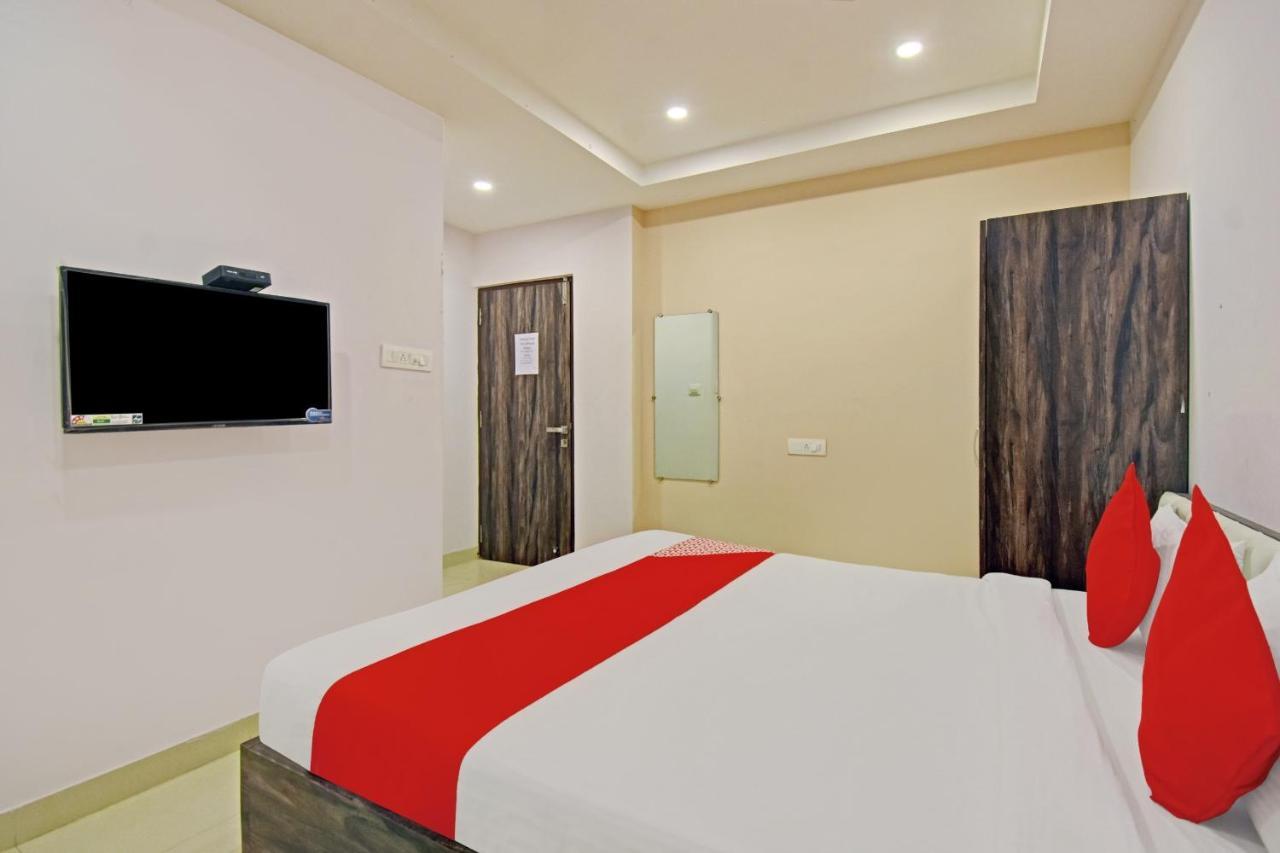 Hotel O Newtown Galaxy Panchuria Buitenkant foto