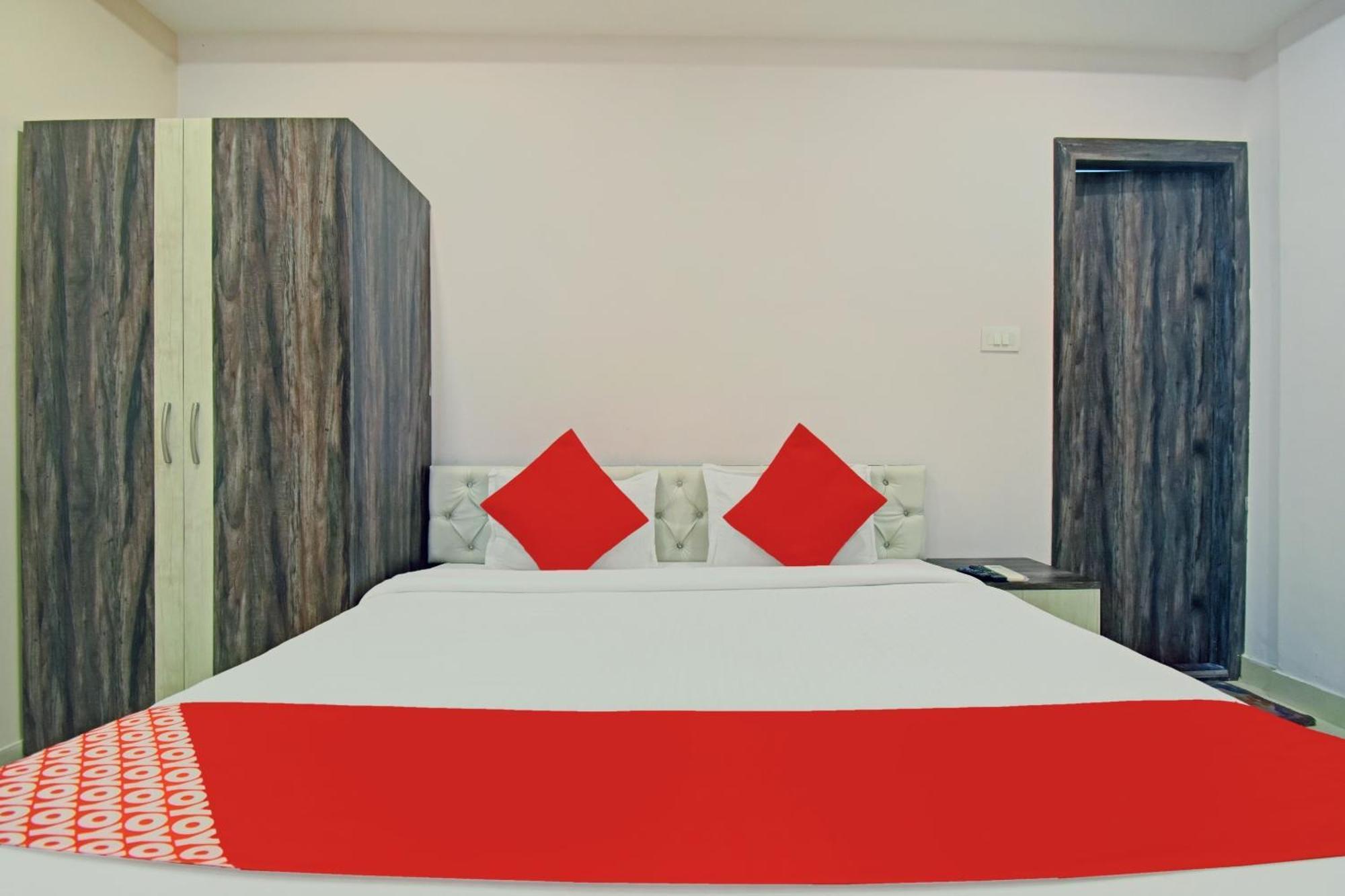 Hotel O Newtown Galaxy Panchuria Buitenkant foto